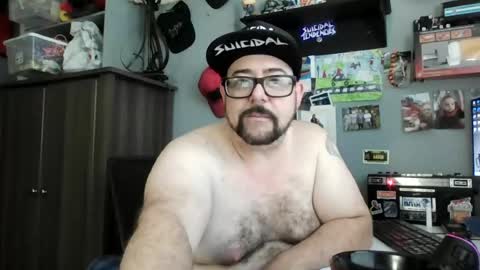 Snapshot of abennett76 chatting on 06/15/26, 02:30 AJ online show from 06/15/26, 02:30