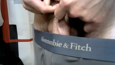 Snapshot of abercrombieguy22 chatting on 02/17/25, 06:42 AbercrombieGuy22 online show from 02/17/25, 06:42