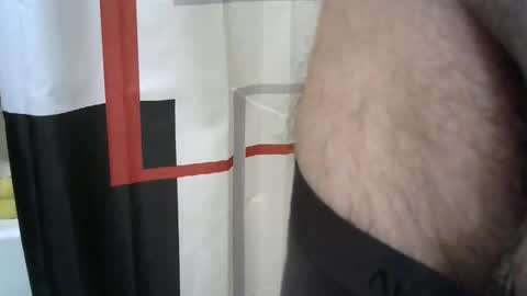 Snapshot of abercrombieguy22 chatting on 11/29/25, 05:54 AbercrombieGuy22 online show from 11/29/25, 05:54