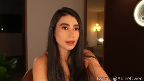 abie_owen online show from 05/21/26, 12:06