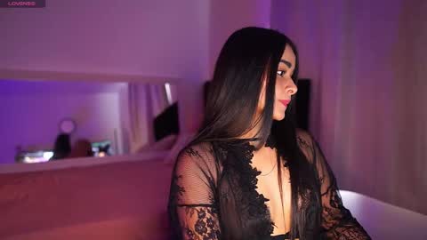 Abigail online show from 11/30/25, 08:13