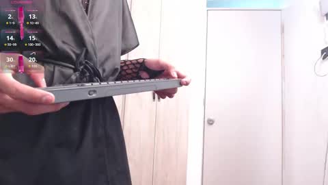 Abigail online show from 10/30/25, 01:18