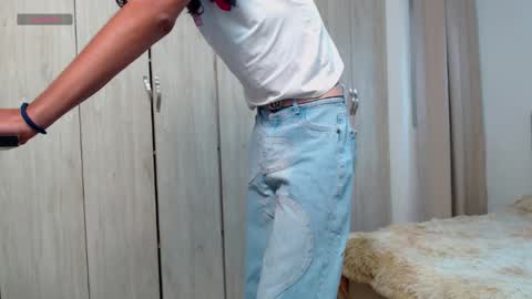 Abigail online show from 12/22/25, 12:35