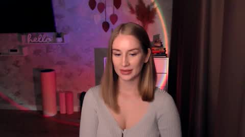 Anna online show from 10/04/25, 08:07