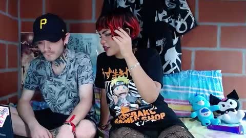 Snapshot of abigailandnoah chatting on 12/15/24, 05:20 Abigail and Noah online show from 12/15/24, 05:20