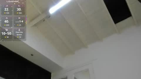 Snapshot of abigailwilliams_ chatting on 10/24/25, 11:17 Abigail online show from 10/24/25, 11:17