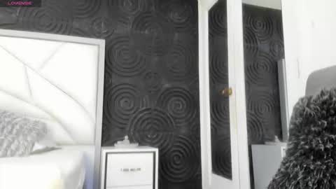 Snapshot of abigailwilliams_ chatting on 10/26/25, 11:16 Abigail online show from 10/26/25, 11:16