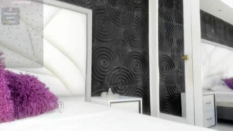 Snapshot of abigailwilliams_ chatting on 10/28/25, 11:14 Abigail online show from 10/28/25, 11:14