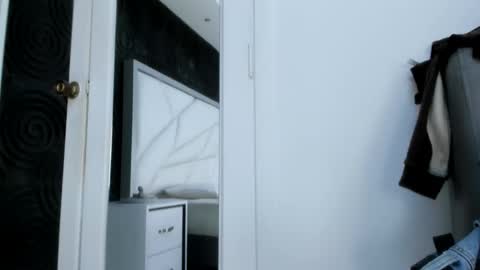 Snapshot of abigailwilliams_ chatting on 11/13/25, 11:09 Abigail online show from 11/13/25, 11:09