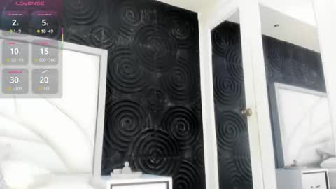 Snapshot of abigailwilliams_ chatting on 11/19/25, 11:10 Abigail online show from 11/19/25, 11:10