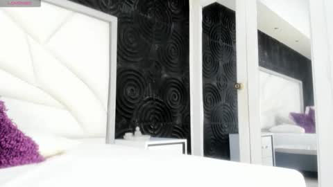 Snapshot of abigailwilliams_ chatting on 11/25/25, 11:10 Abigail online show from 11/25/25, 11:10