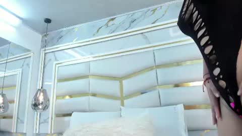 Snapshot of abiggailmonroe chatting on 06/18/26, 11:58 Abiggail online show from 06/18/26, 11:58