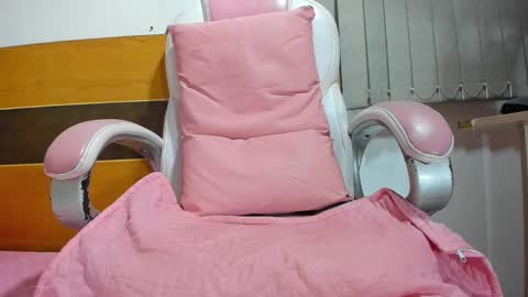 Abigail online show from 03/11/25, 09:24