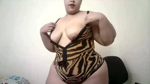 abril__ass online show from 11/26/25, 01:45