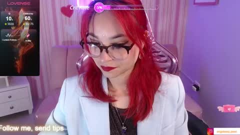 abril_ch_ online show from 01/20/25, 10:40