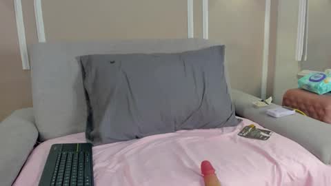 Abril jones online show from 01/11/26, 03:55