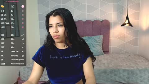 Snapshot of abril_matthews chatting on 12/23/24, 03:12 ABRIL MATTHEWS online show from 12/23/24, 03:12