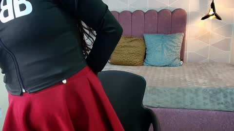 Snapshot of abril_matthews chatting on 01/11/25, 08:10 ABRIL MATTHEWS online show from 01/11/25, 08:10