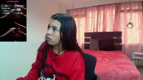 Snapshot of abril_matthews chatting on 03/03/25, 12:05 ABRIL MATTHEWS online show from 03/03/25, 12:05