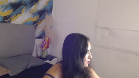 Abril online show from 07/26/26, 01:25