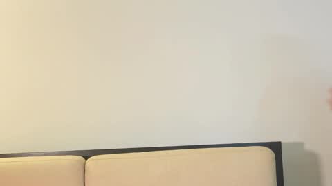 Abril Colls online show from 02/28/26, 10:44