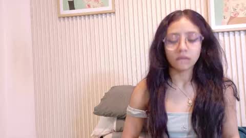 Snapshot of abrilmirren chatting on 03/01/26, 11:12 abrilmirren online show from 03/01/26, 11:12