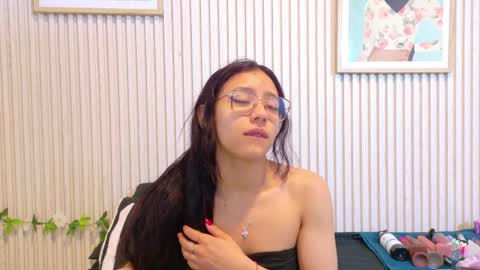 abrilmirren online show from 04/05/26, 11:18