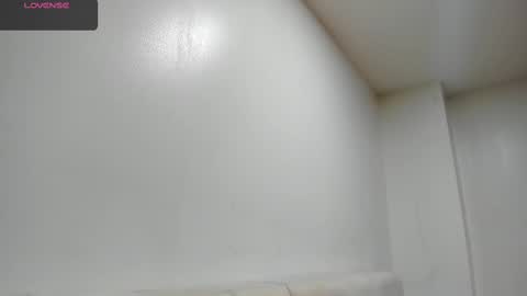 AbrilSonne online show from 03/06/25, 08:27