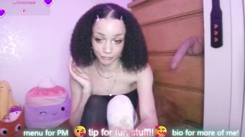 Peach online show from 02/11/26, 05:01