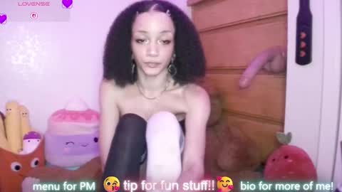 Peach online show from 02/12/26, 04:29