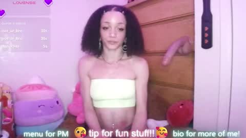 Peach online show from 03/04/26, 04:29