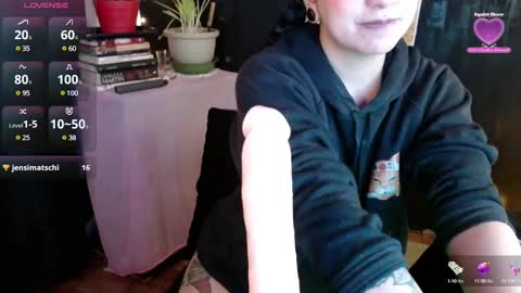 Absenta vert online show from 02/22/25, 11:24