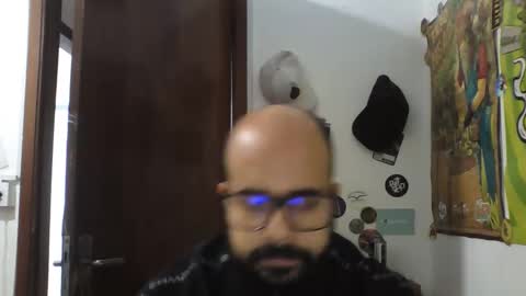 Snapshot of absinnto2016 chatting on 05/11/26, 11:49 Luke 33 online show from 05/11/26, 11:49