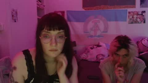 absintiliak online show from 05/20/26, 06:36