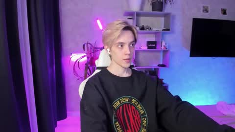 Nick online show from 03/09/26, 01:59