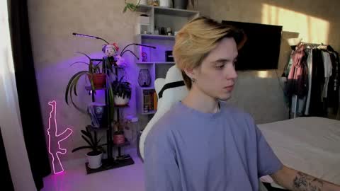 Nick online show from 04/01/26, 01:41