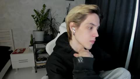 Nick online show from 04/21/26, 08:53