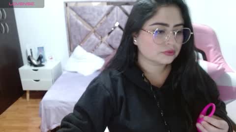 Snapshot of aby_luna_ chatting on 10/02/25, 02:07 aby_luna_ online show from 10/02/25, 02:07