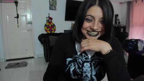 Alice online show from 12/13/24, 09:41