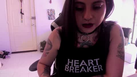 Alice online show from 10/21/25, 03:24