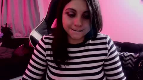 Alice online show from 05/18/26, 04:07