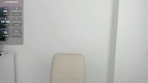 Anna FANSLY yesacid online show from 04/02/26, 01:36