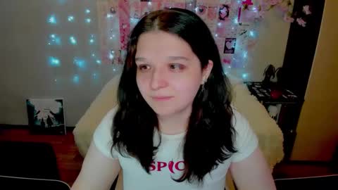 Kate online show from 04/24/26, 01:41