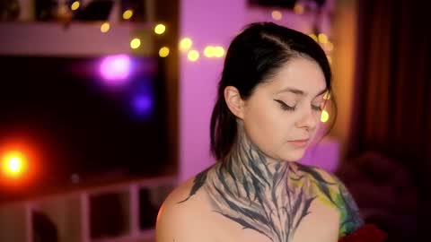 acid_pie online show from 02/13/25, 06:52