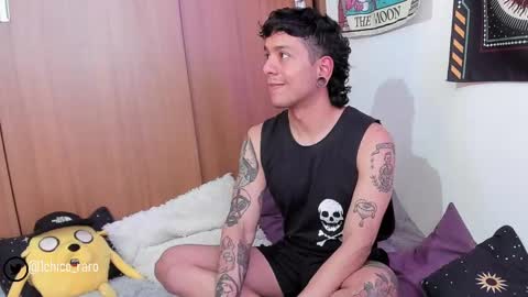 Snapshot of acid_time chatting on 02/13/25, 08:55 Jhonny online show from 02/13/25, 08:55