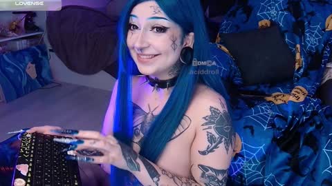 Acid or Iya  vacation November 19 to November 26 online show from 02/01/25, 11:06