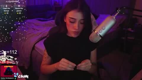 Lana 3 online show from 11/05/25, 08:42