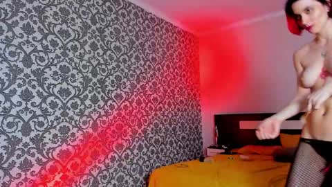 MAIYA online show from 12/06/24, 07:43