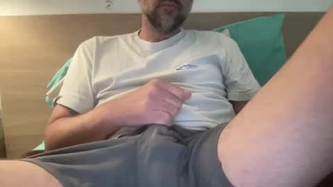 aclather30 online show from 02/19/25, 07:05