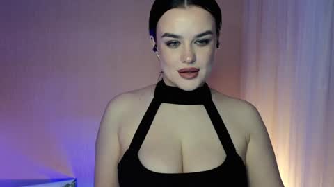 my inst   love inside 17 online show from 02/08/25, 10:08